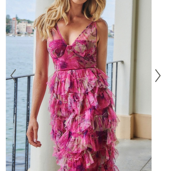 Showpo Amalie the Label Maxi Dress - Picture 1 of 9